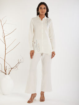 SHAABA CLOTHING - White Solid Cotton Linen Co- Ord (Set of 2)