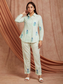 SHAABA CLOTHING - Off-White Blue Stripes Printed Cotton Kurti and Pant (Set of 2)