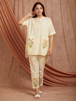 SHAABA CLOTHING - Yellow Hand Block Printed Cotton Co-Ord (Set of 2)