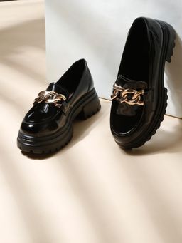 VALIOSAA - Black Casual Loafers