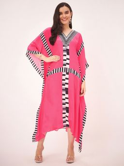 First Resort by Ramola Bachchan - Pink Geometric Mid Length Kaftan