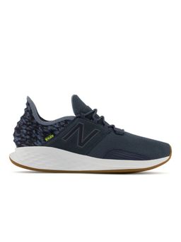 New Balance - Men Roav Grey Running Shoe