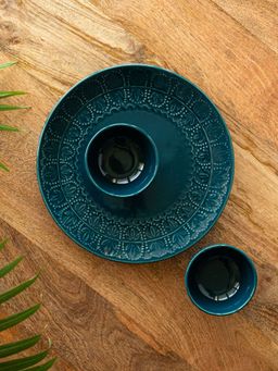 ExclusiveLane - Teal Forest Hand Glazed Ceramic Dinner Plate & Katoris (Set of 3)