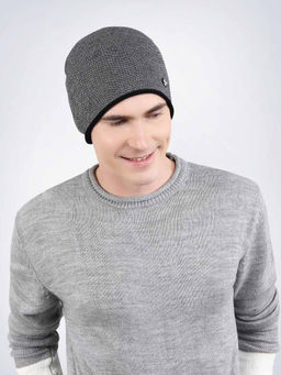 Bharatasya - Men Heathered Warm Thick Knitted Black Beanie