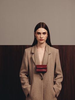 MIRAGGIO - Jackie Mini Glossy Texture Sling Bag With Detachable Strap - Red (S)