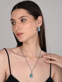 Anvik - Women Silver Oxidised Finish Pearl and Blue Stone Necklace Set