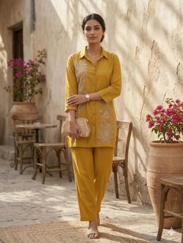 Gahan - Womens Yellow Ethnic Motif Embroidered Kurti with Straight Fit Pant
