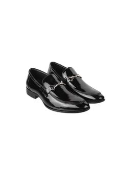 Metro - Men Black Formal Loafers