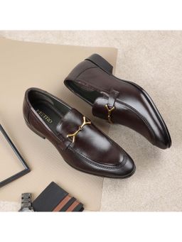 Metro - Men Brown Slip On Formal Loafers