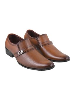 Metro - Men Tan Formal Loafers