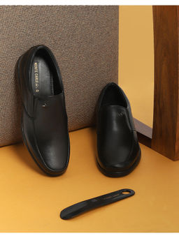 Monte Carlo - Men Black Solid Leather Round Toe Slip On Shoes