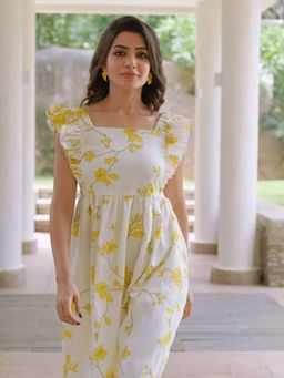 SAAKI - Sunehri Off-White Crepe Silk Ruffled Dress