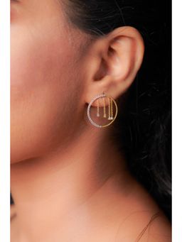 La marque-M - White Hanging Diamond Earrings