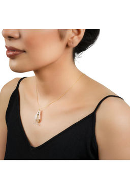 La marque-M - White Rose Quartz Gold Foil Diamond Necklace