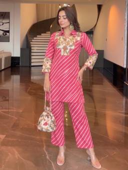Autumnlane - Women Pink Kobi Printed Co-Ord Set with Potli