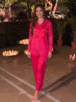Autumnlane - Women Pink Lipi Kobi Printed Co-Ord Set