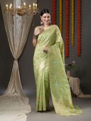 Green color option, Sold out, Currently selected