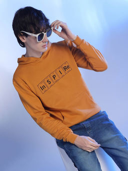 Campus Sutra - Men'S Mustard Yellow Inspire Hoodie with Kangaroo Pocket