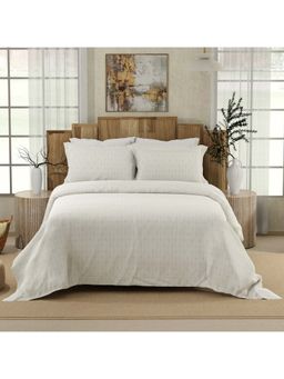Boutique Living - Gardenia Augusta 300 Tc White Graphic Bedsheet with 2 Pillow Covers (King)