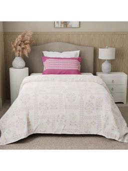 Boutique Living - Valatia 200 Tc Pink Karigari Printed Bedsheet with 1 Pillow Cover (Single)