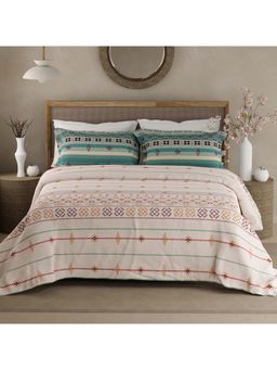 Boutique Living - Valatia Gypsy 200 Tc Green Ethnic Bedsheet with 2 Pillow Covers (King)