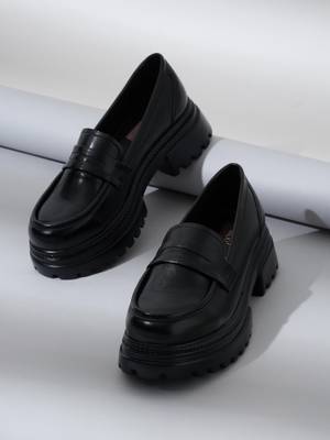 VALIOSAA Black Casual Loafers