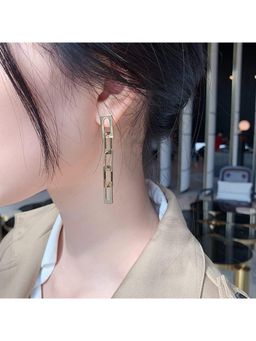 Zoey - Women Gold Contemporary Earrings