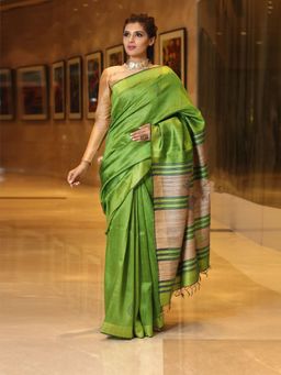 Beatitude - Green Handwoven Dupion Raw Silk Saree Beige Pallu with Unstitched Blouse