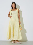Yellow color option, Currently selected