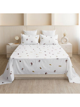 HOMEMONDE - White Soft Cartoon Printed Premium Cotton Bedsheet with 2 Pillow Covers