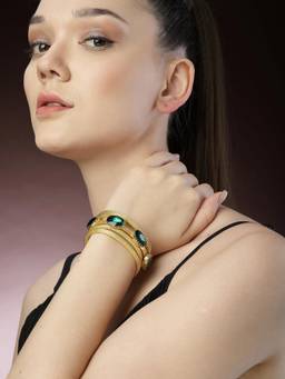 Bijoux by Priya Chandna - Green Crystal Link Bracelet