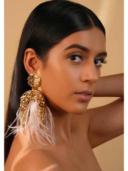 Bijoux by Priya Chandna - Nude Feather Swirl Earrings