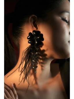 Bijoux by Priya Chandna - Black Onyx Bloom Feathers Earrings