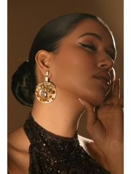 Bijoux by Priya Chandna - Banyan Ivory Studs Earring