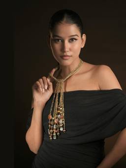 Bijoux by Priya Chandna - Gold Tawny Stream Necklace