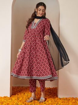 Janasya - Womens Maroon Ikkat Printed Anarkali Kurta with Pant & Dupatta