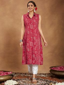 Janasya - Womens Red Rayon Geometric Printed A-Line Shirt Kurta