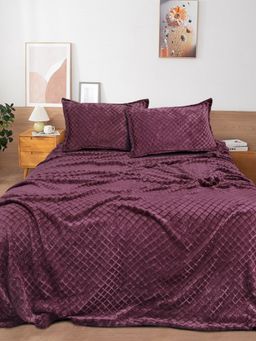 FABINALIV - Wine Solid King Size Double Bedsheet with 2 Pillow Covers