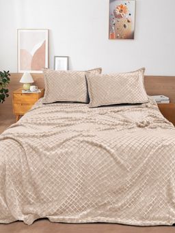 FABINALIV - Beige Solid King Size Double Bedsheet with 2 Pillow Covers