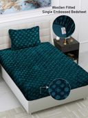 Teal color option, Currently selected