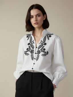 Outzidr - White Plunge Neck Floral Printed Blouse