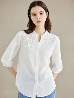 Outzidr - White Floral Mandarin Collared Solid Shirt