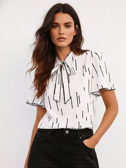 Outzidr - White Flutter Sleeved Printed Top