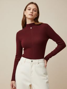 Outzidr - Wine Centre Seam Detailed High Neck Top