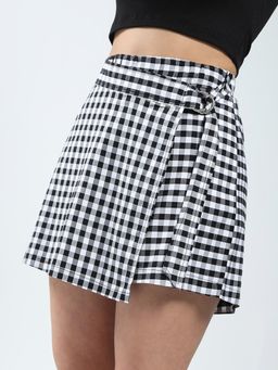 Sera - Black Viscose Rayon Checks Skorts