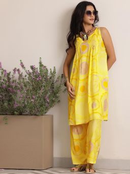 Libas - Yellow Geometric Printed Kurta with Palazzo (Set of 2)