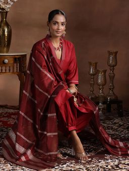Libas - Maroon Cotton Blend Solid Kurta Sets for Women