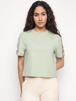 Guess - Green Solid Round Neck Britney Crop T-Shirt