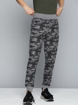 Alcis - Men Grey And Black Camouflage Printed Joggers