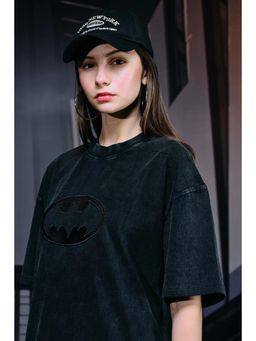 Bonkers Corner - BAT EMBLEM FADED OVERSIZED T-SHIRT
